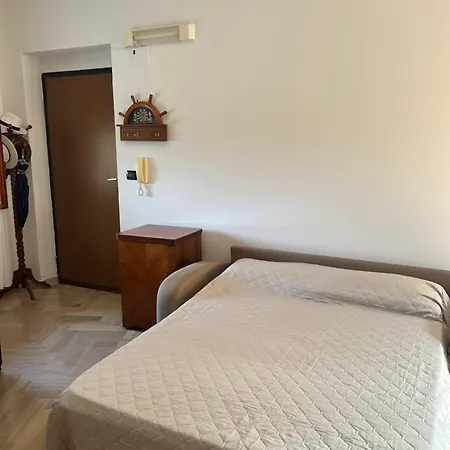 Cosy 2 Bedroom In Relaxing Seaside Town