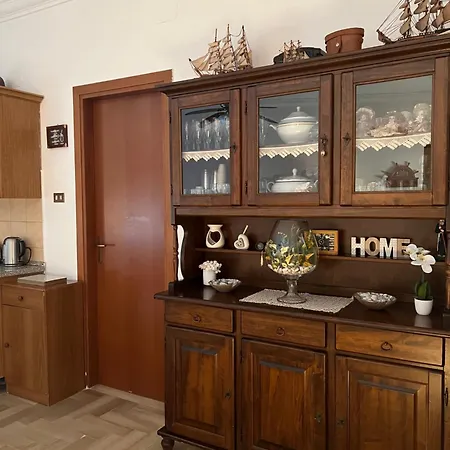Cosy 2 Bedroom In Relaxing Seaside Town