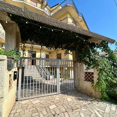 Cosy 2 Bedroom In Relaxing Seaside Town